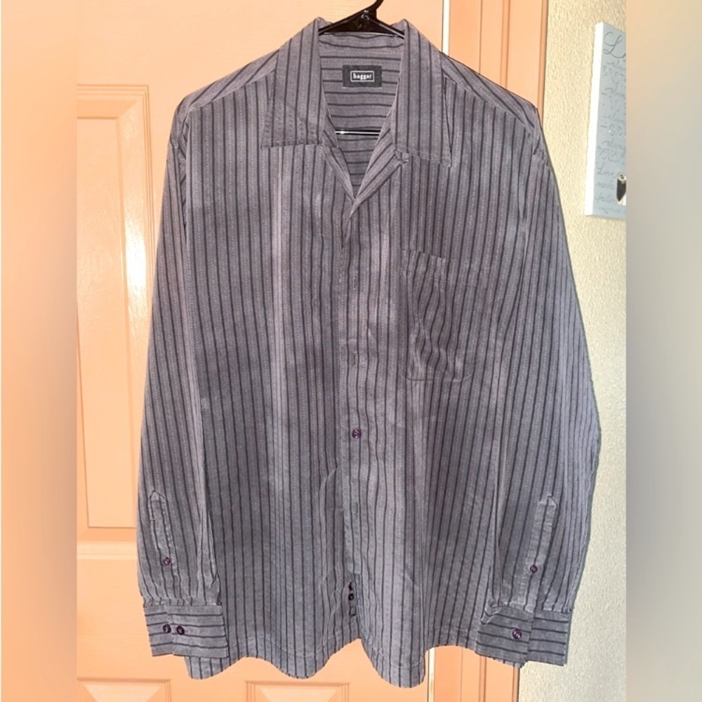 Haggar - EUC -  Mens Large Dress Shirt